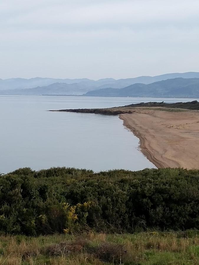 Tzanetos Seaside Villa Kyparissia Buitenkant foto