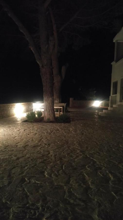 Tzanetos Seaside Villa Kyparissia Buitenkant foto