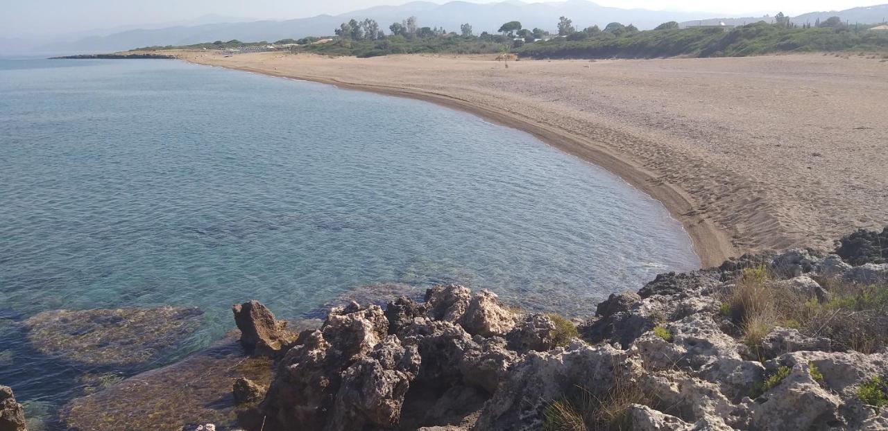 Tzanetos Seaside Villa Kyparissia Buitenkant foto