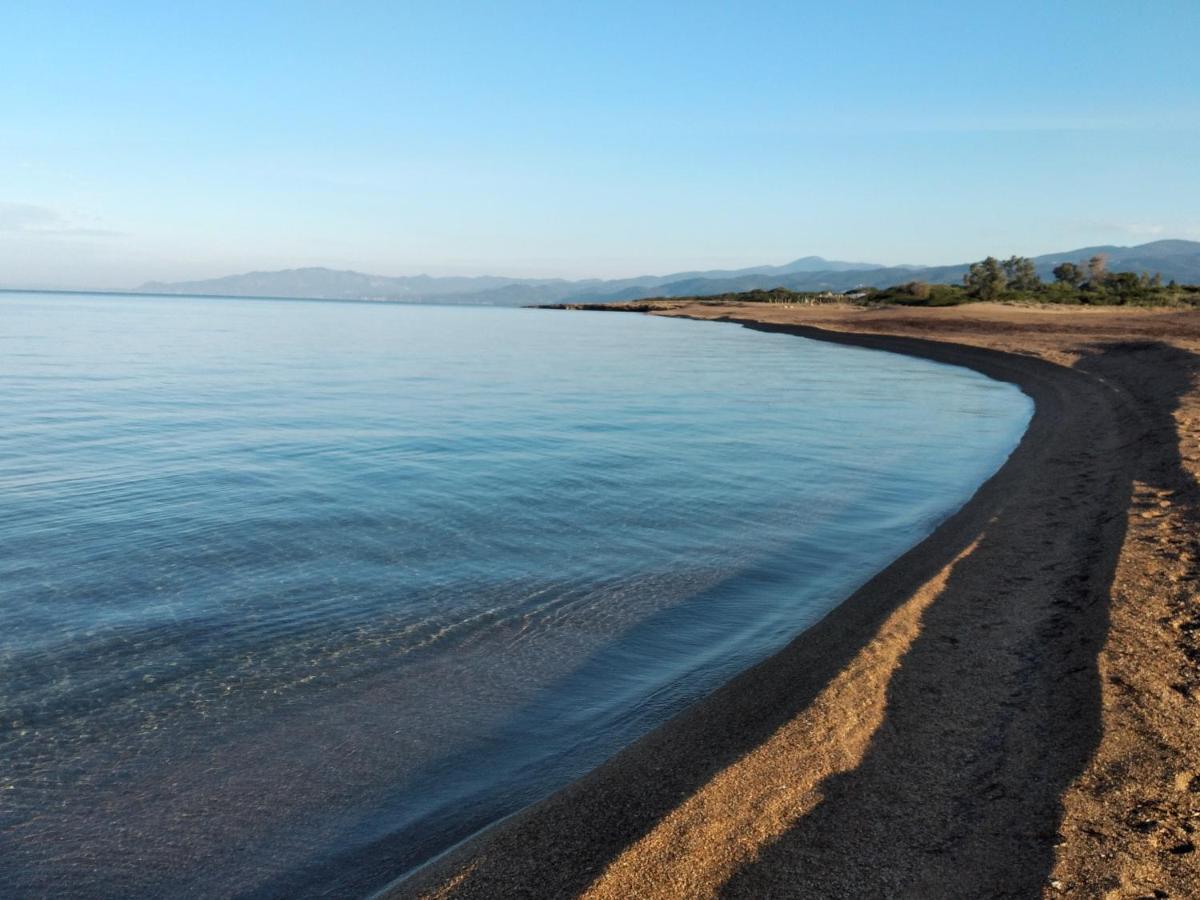 Tzanetos Seaside Villa Kyparissia Buitenkant foto