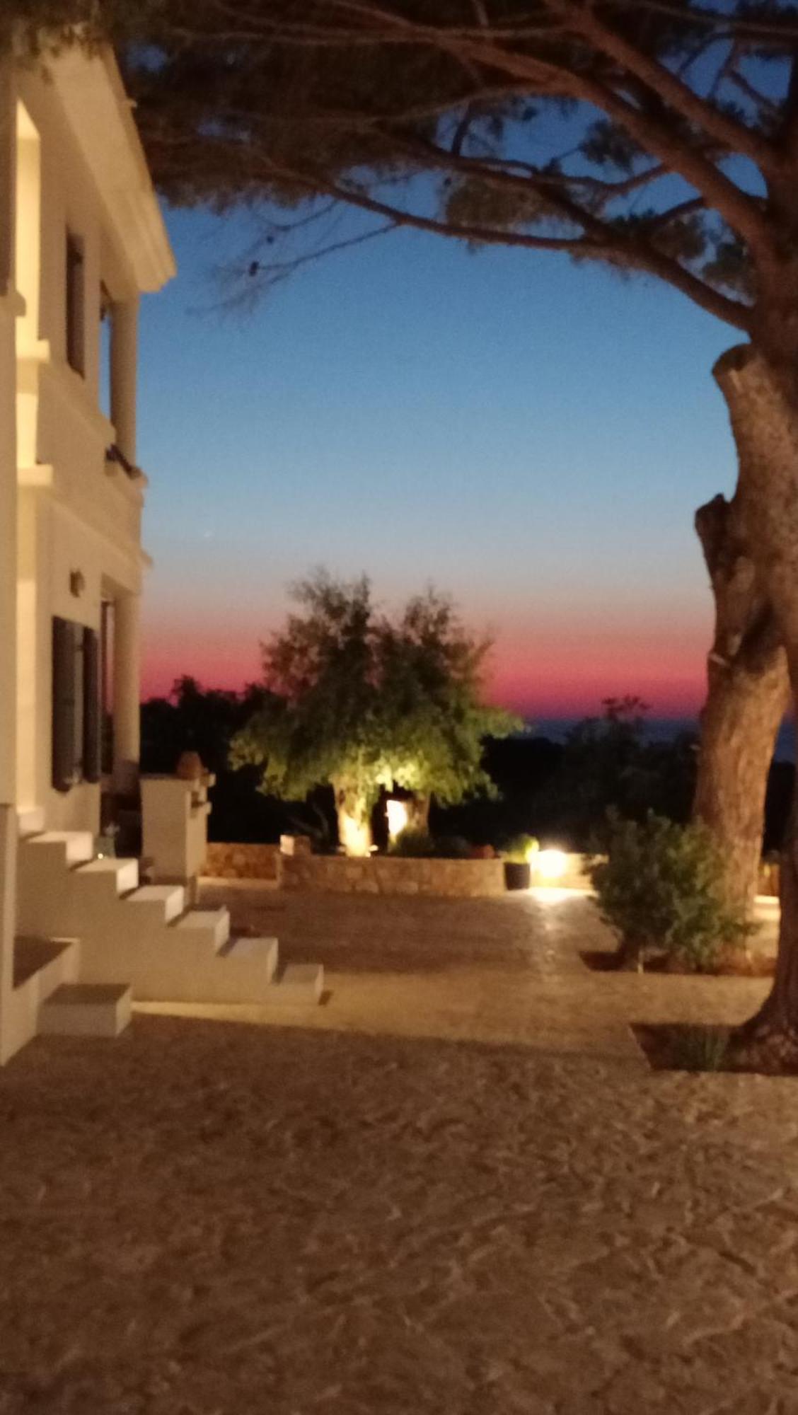 Tzanetos Seaside Villa Kyparissia Buitenkant foto